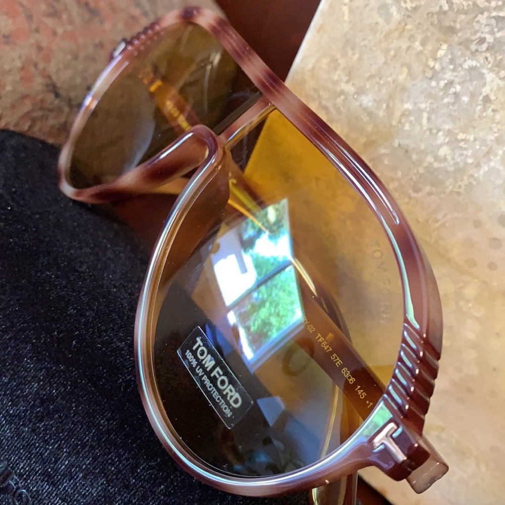 Tom Ford Italian Men’s Beige Havana Sunglasses! - Picture 6 of 8